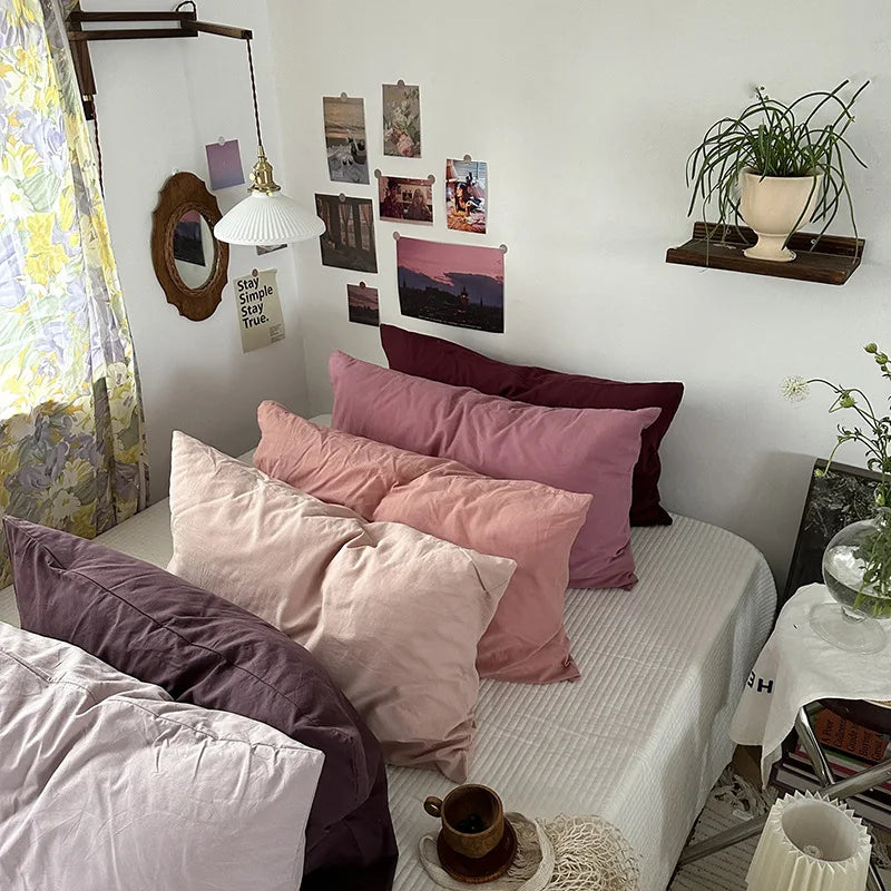 Solid Color Simple Striped Pillowcase