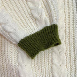 Grüner, bestickter Cardigan mit Knopfleiste