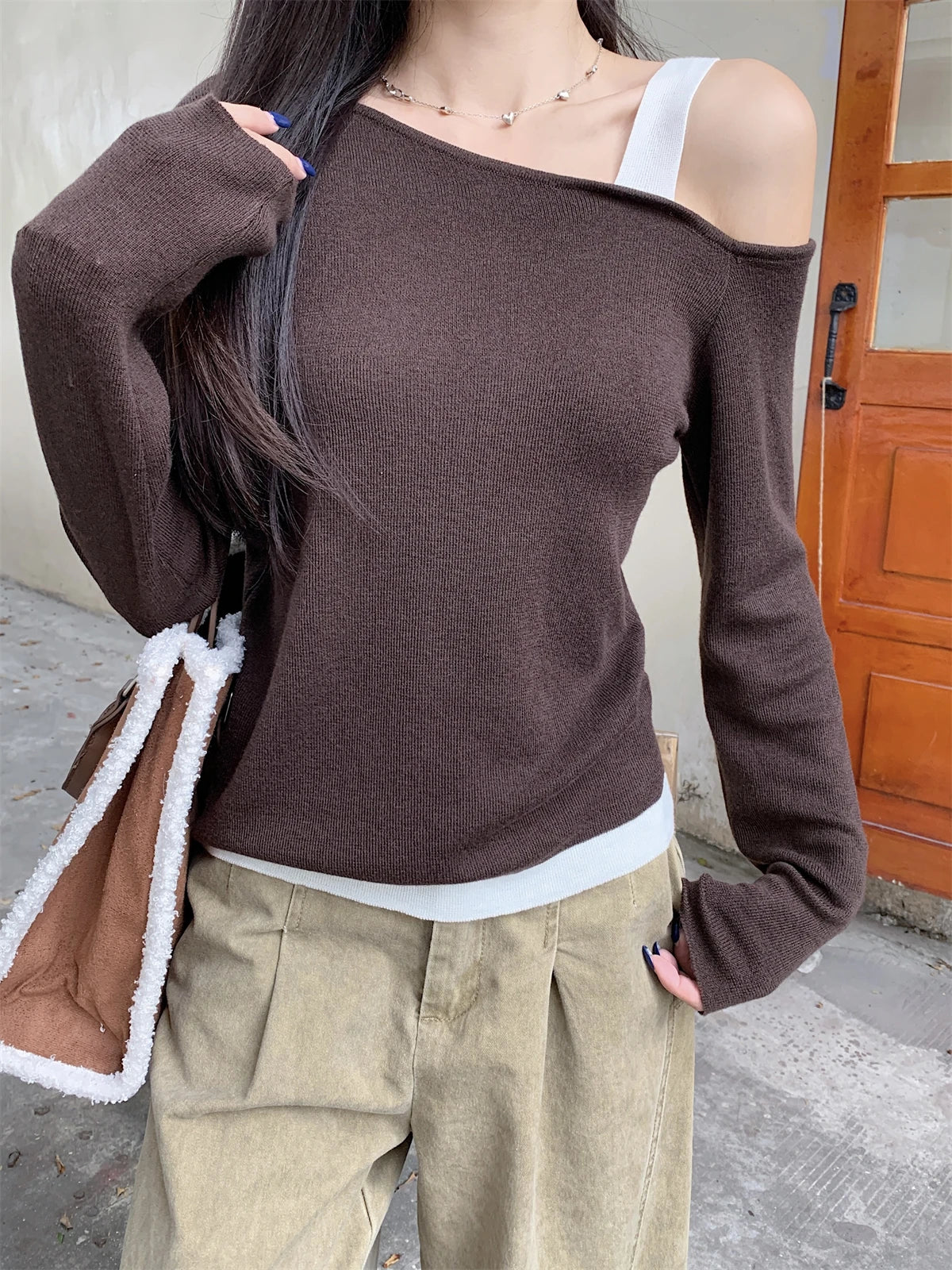 Acubi Knitted Off-shoulder Top