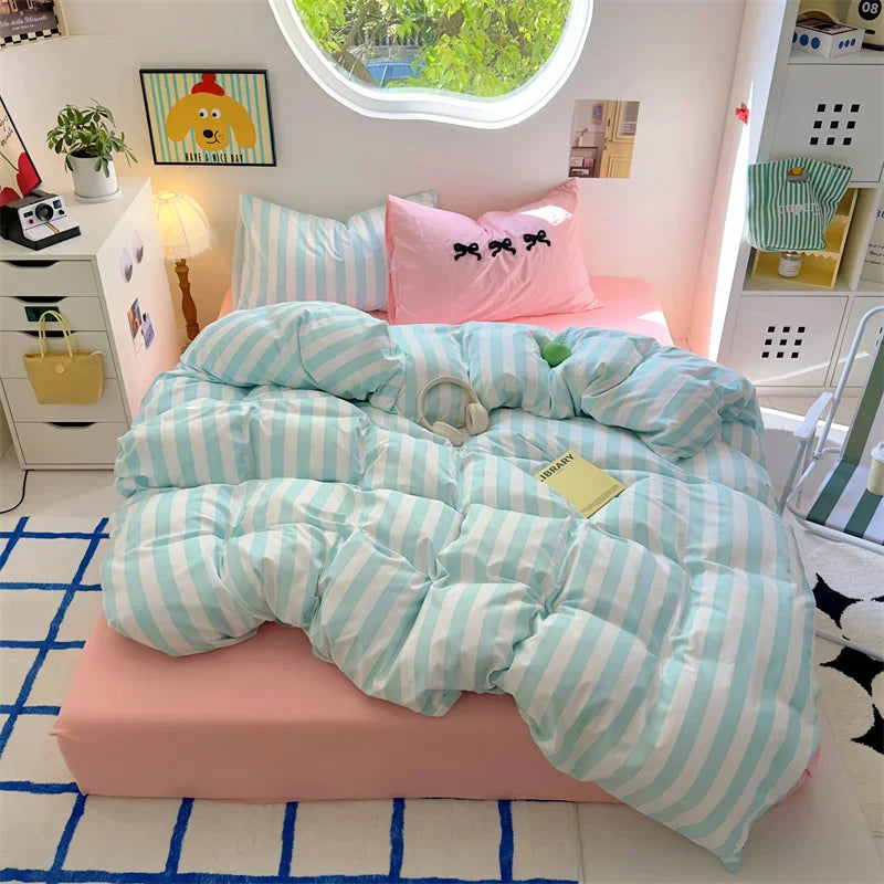 Big Eyes Bedding Set