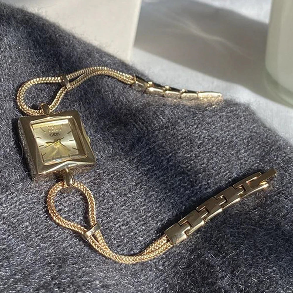 Square Woman Simple Bracelet Watch