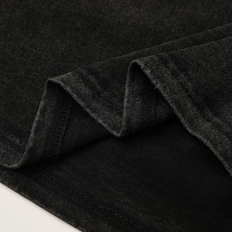 Graphic Half-Face T-Shirt