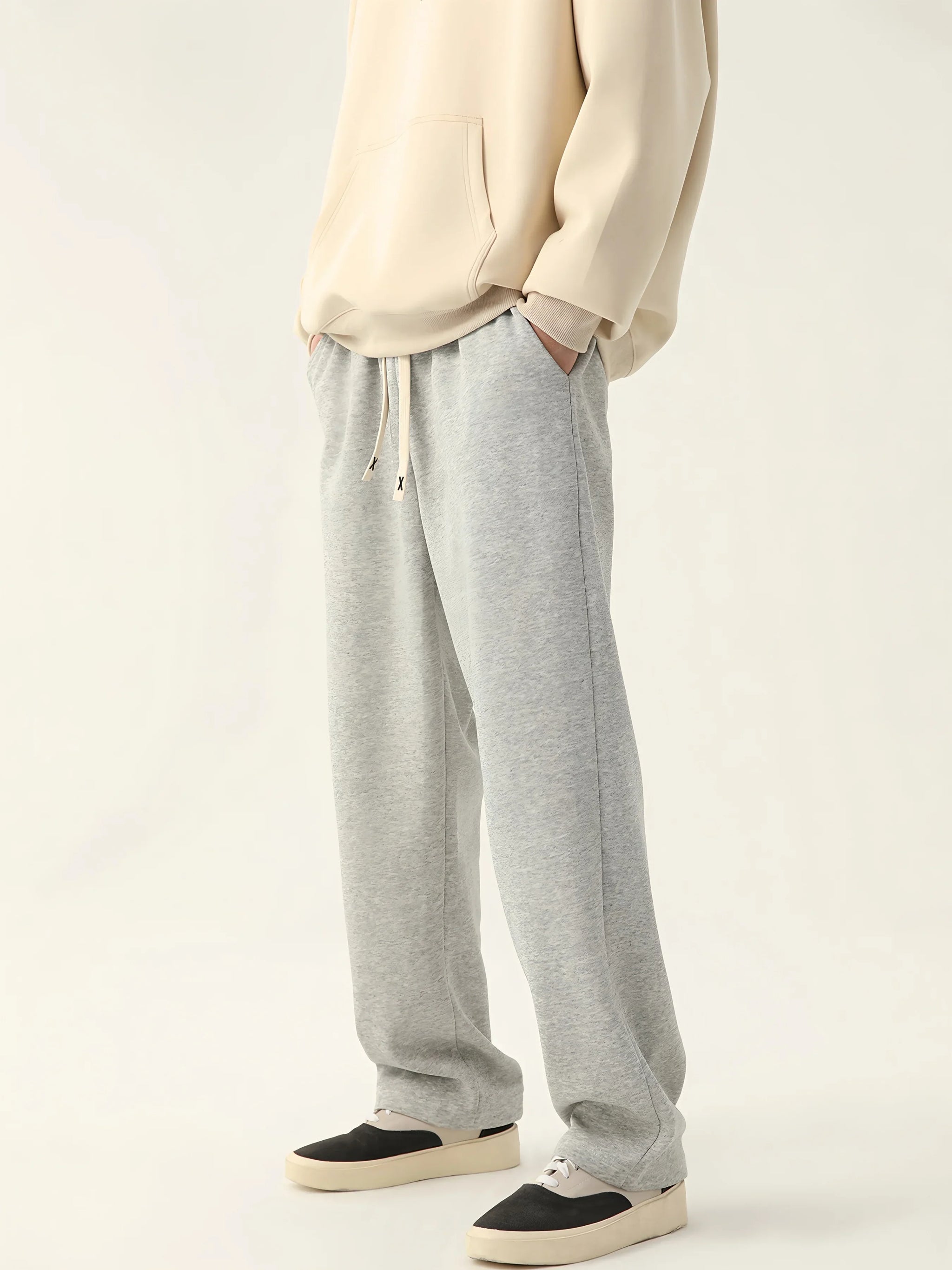 Lockere, atmungsaktive, weite Jogginghose