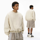 Sweatshirt mit überschnittenen Schultern und Rundhalsausschnitt