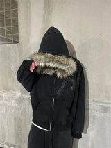 Sudadera con capucha y cuello de piel sintética