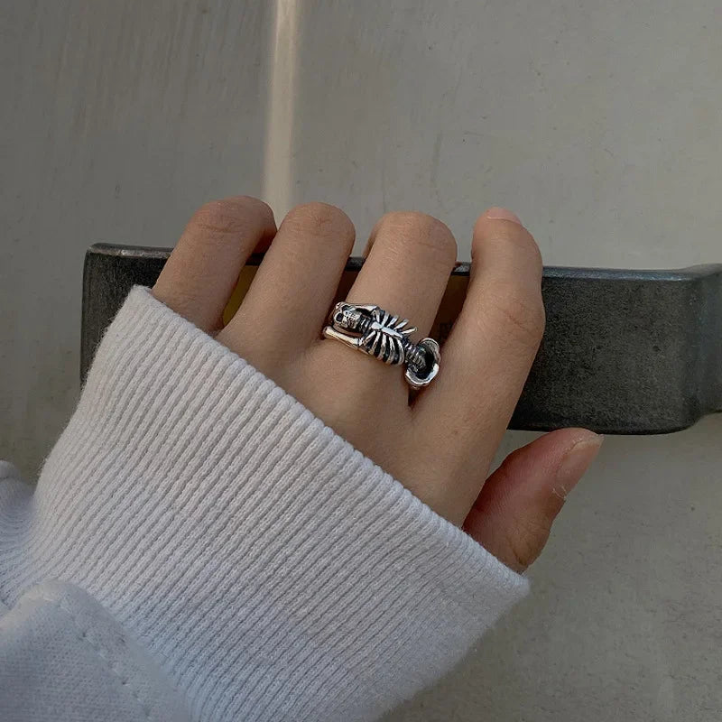 Skeleton Rolling Ring