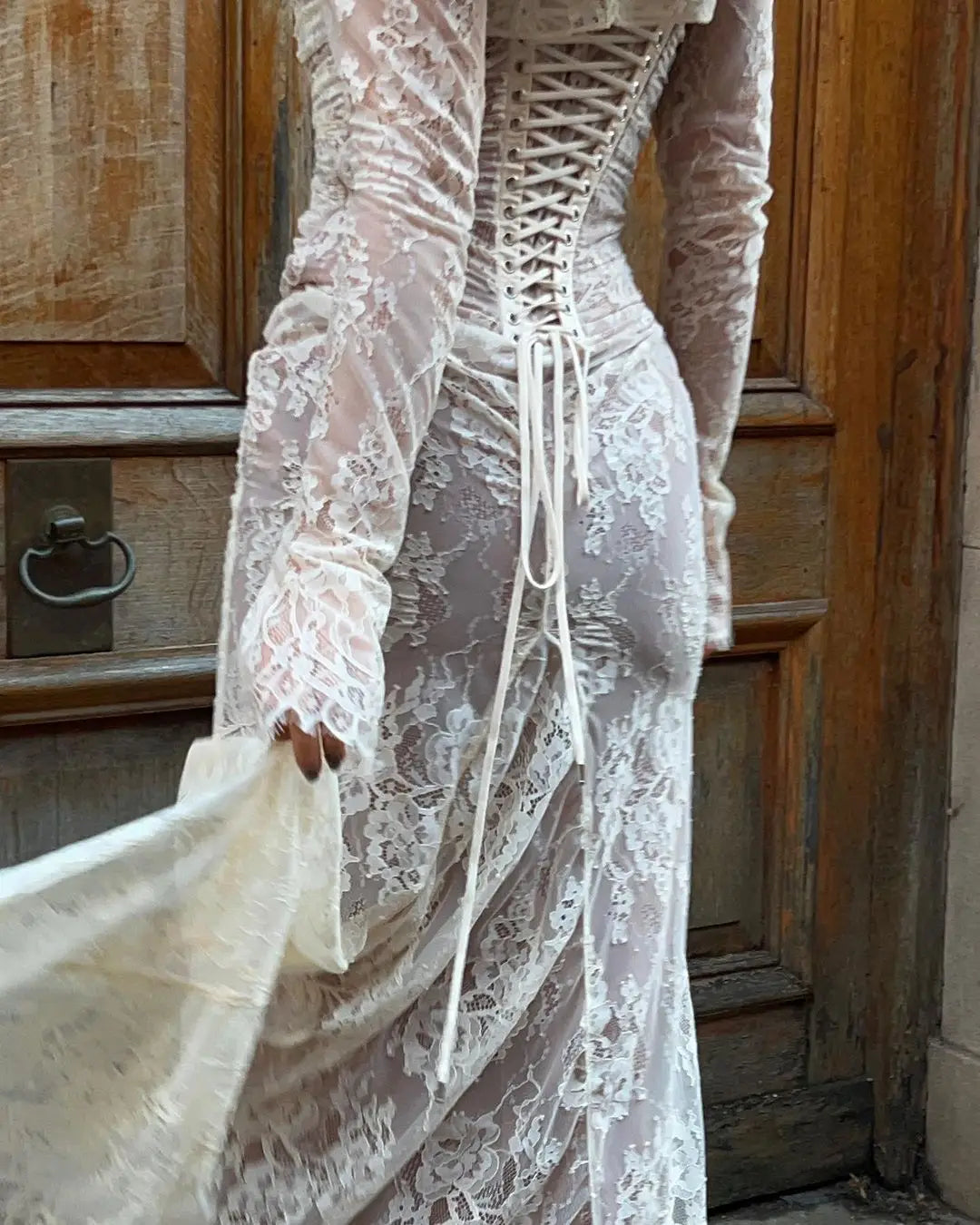 Elegant Vintage Lace Maxi Dress