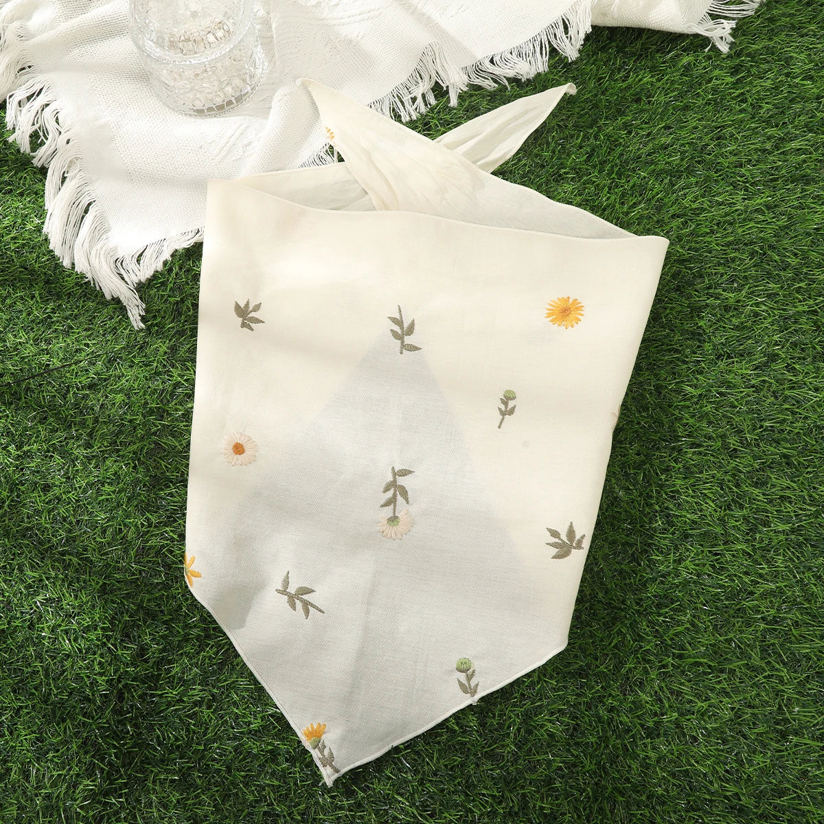 Daisy Pattern Handmade Hairband