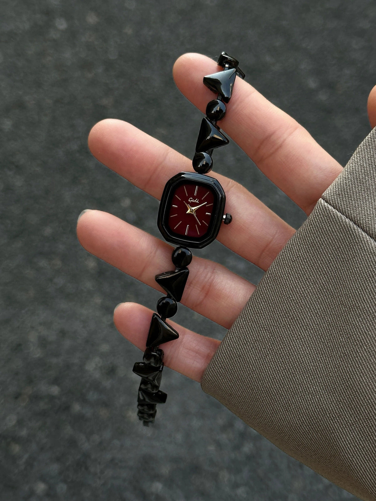 Vintage Heavy Metal-Style Watch