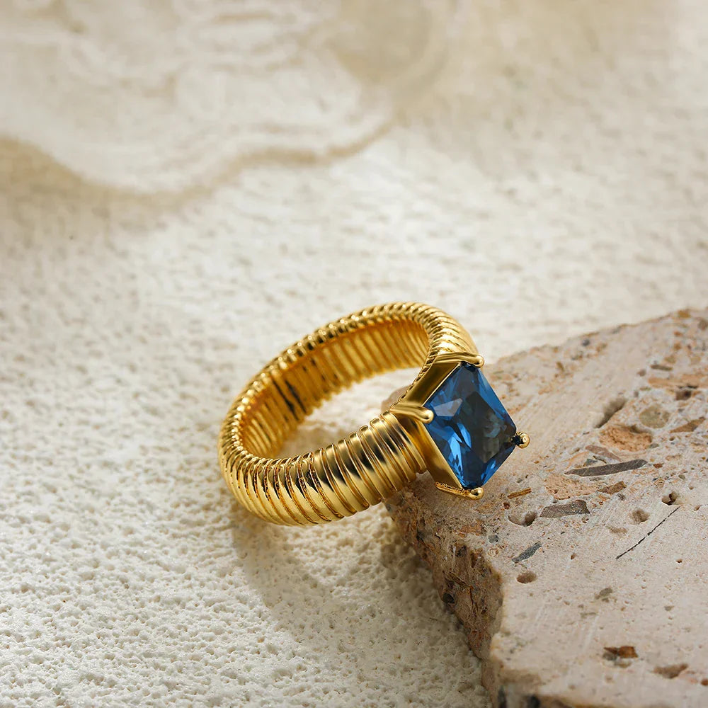 Vintage Golden Chunky Rings