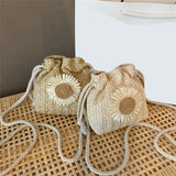 Knitted Daisy Flower Mini Crossbody Bag