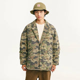 Chaqueta acolchada con estampado de camuflaje