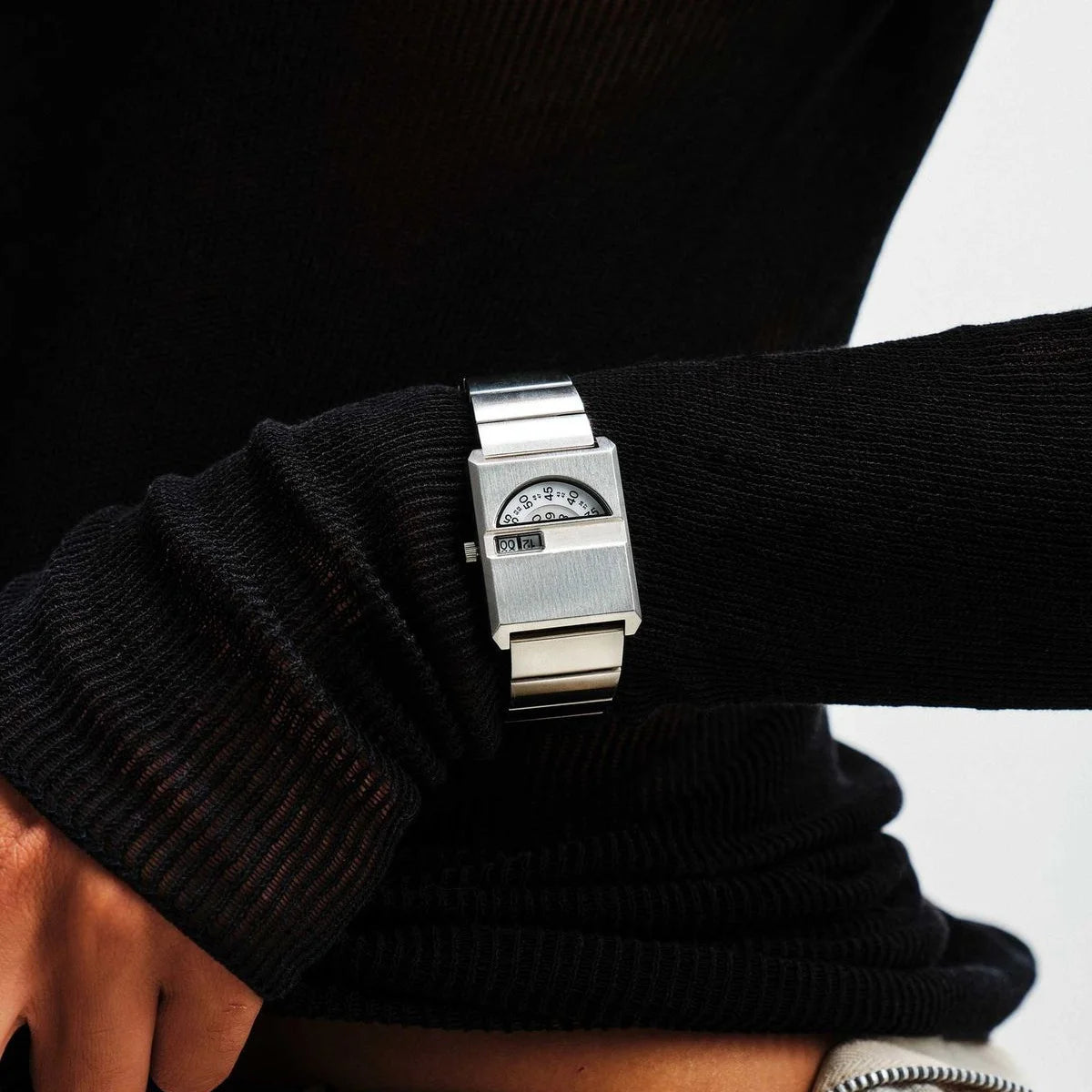 Reloj deportivo cuadrado para hombre 2023, nuevo, auténtico, de moda, correa de acero inoxidable, reloj de cuarzo, regalo de lujo ligero