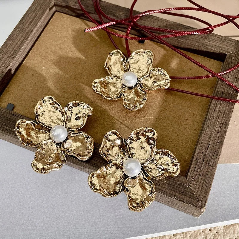 Collares Vintage de Flores de Metal