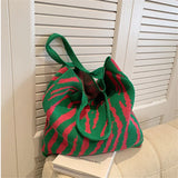 Bolso de ganchillo con estampado de cebra vintage