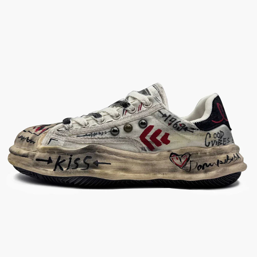 Retro Hand-Painted Graffiti Punk School Sneakers
