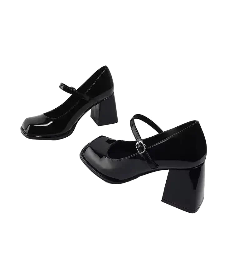 Vintage Black Buckle Women's Sandals