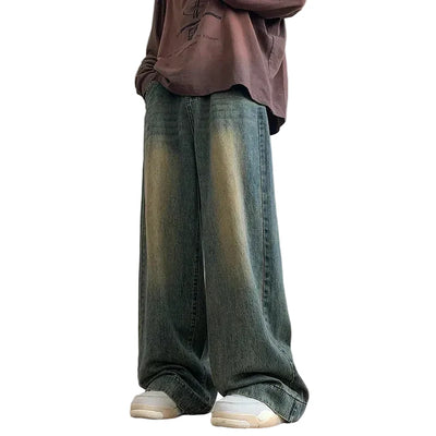 Verrostete Vintage-Jeans mit weitem Bein