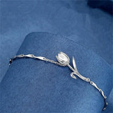 Silbernes Fulip Blumenarmband im Vintage-Stil