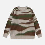 Wellenförmiger Pullover mit Kontraststreifen und Farbverlauf