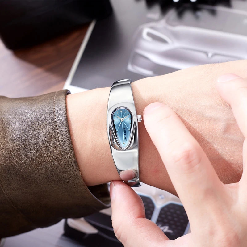 Y2K Shaped Teardrop Bracelet Watch