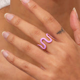 Anillos Ondulados Modernos Esmaltados Y2K