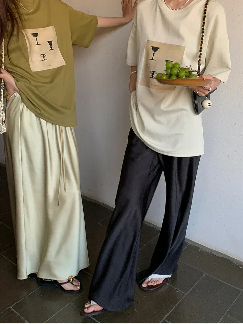 Elegante Satinhose mit weitem Bein