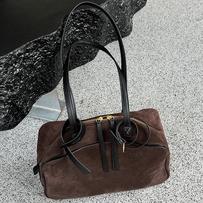Elegant Everyday Use Leather Tote Handbag
