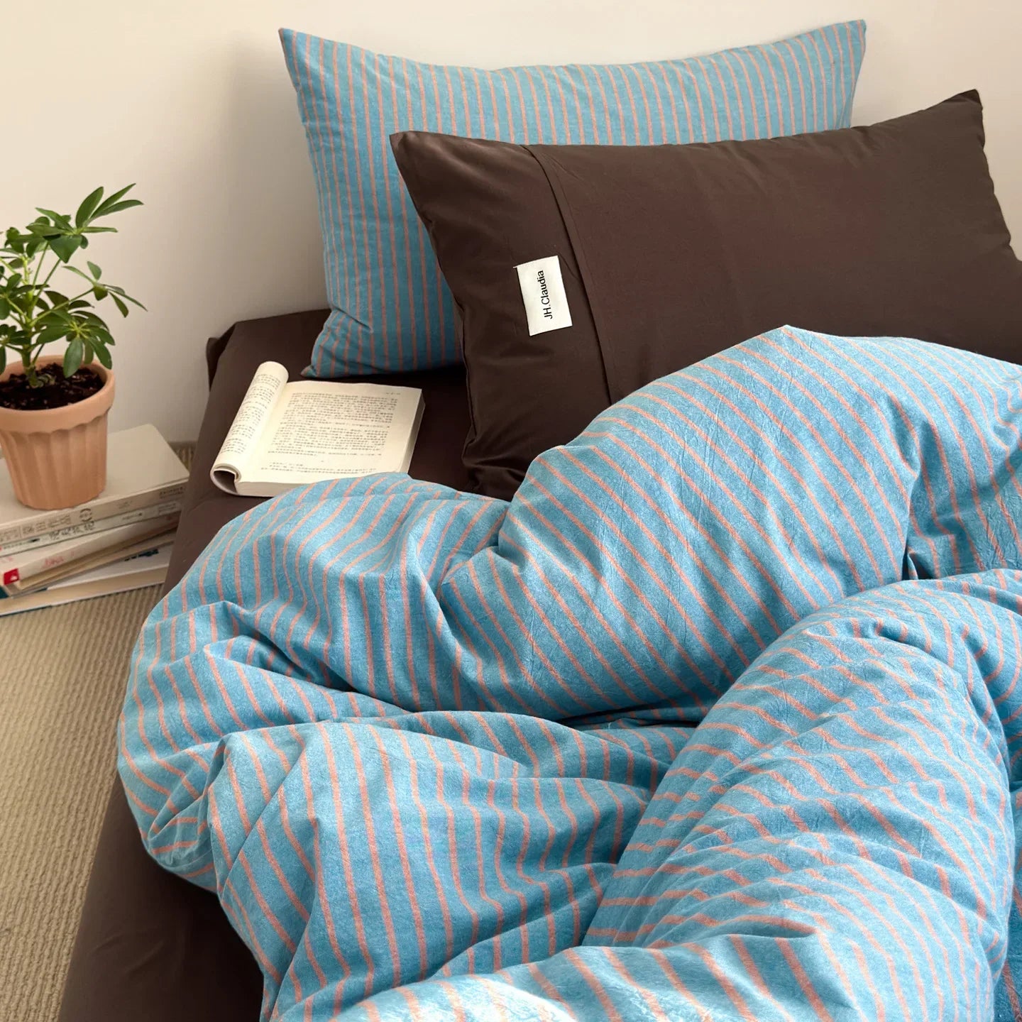 Nordisches Gestreiftes Bettwäsche-Set im Schlichten Stil