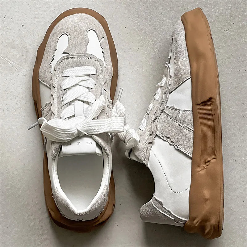 Elegant Retro Skating Sneakers