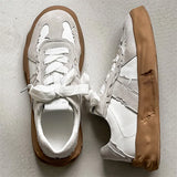 Elegant Retro Skating Sneakers