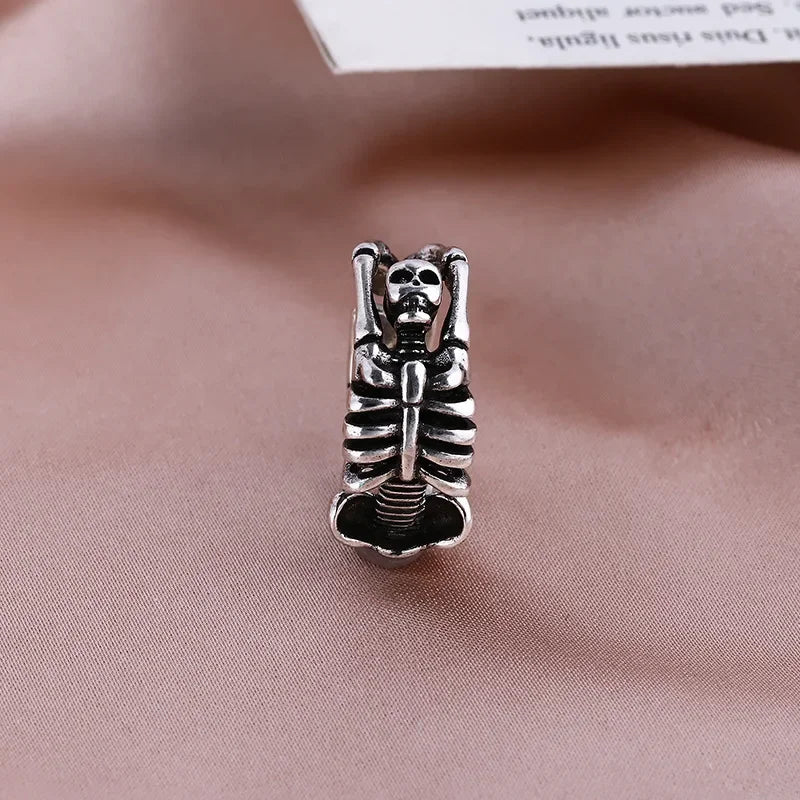 Skeleton Rolling Ring