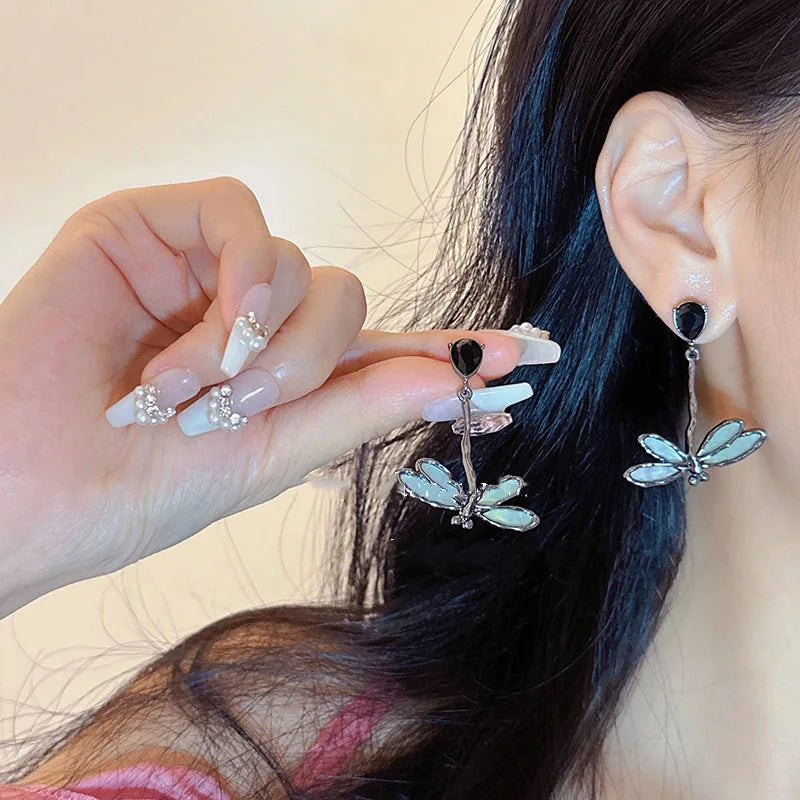 Dragonfly Retro Drip Oil Earrings