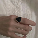 Black Heart Geometric Rings