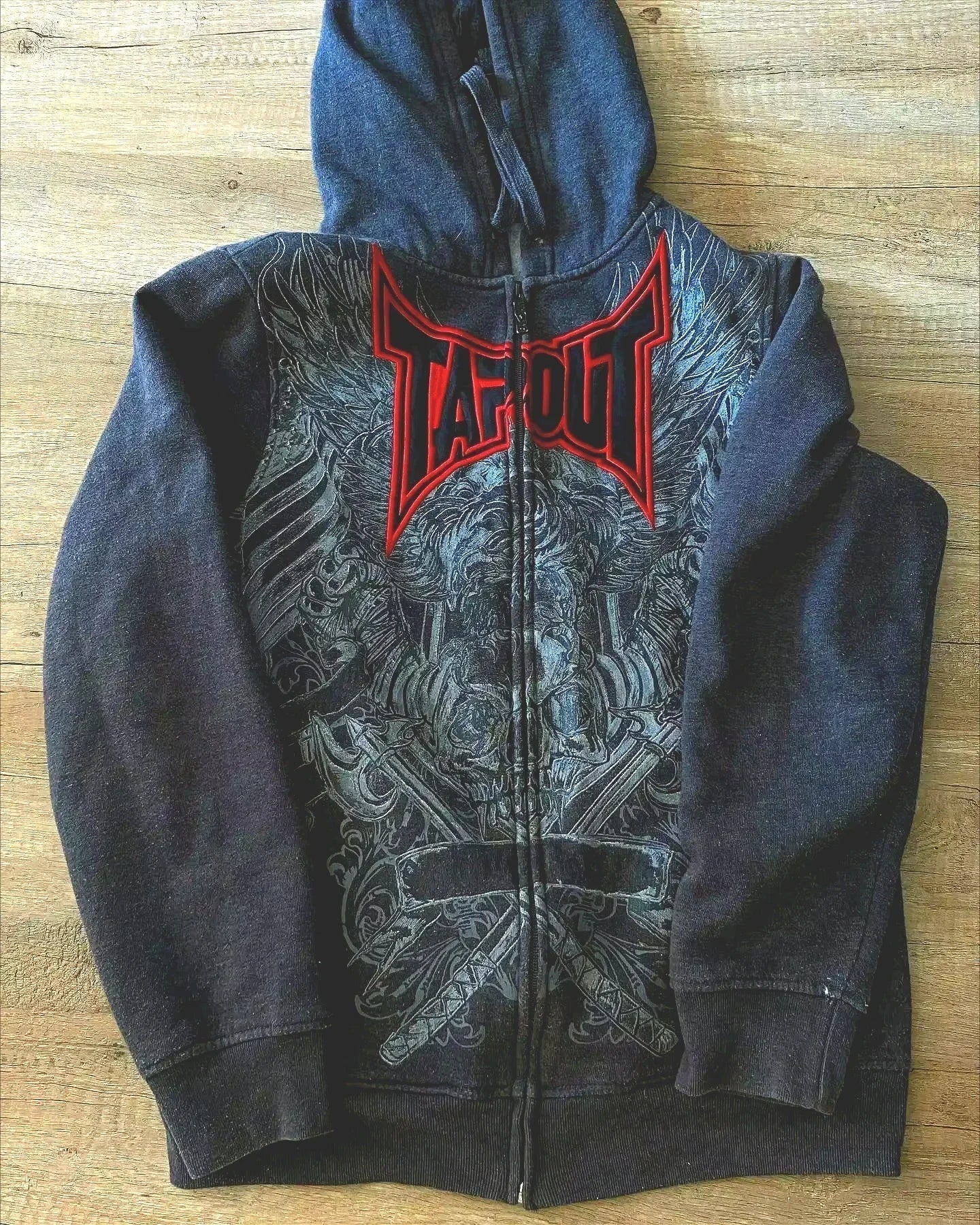 Retro Pigeon Graphic Print Hoodie