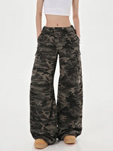 Camouflage High-waisted Cargo Pants