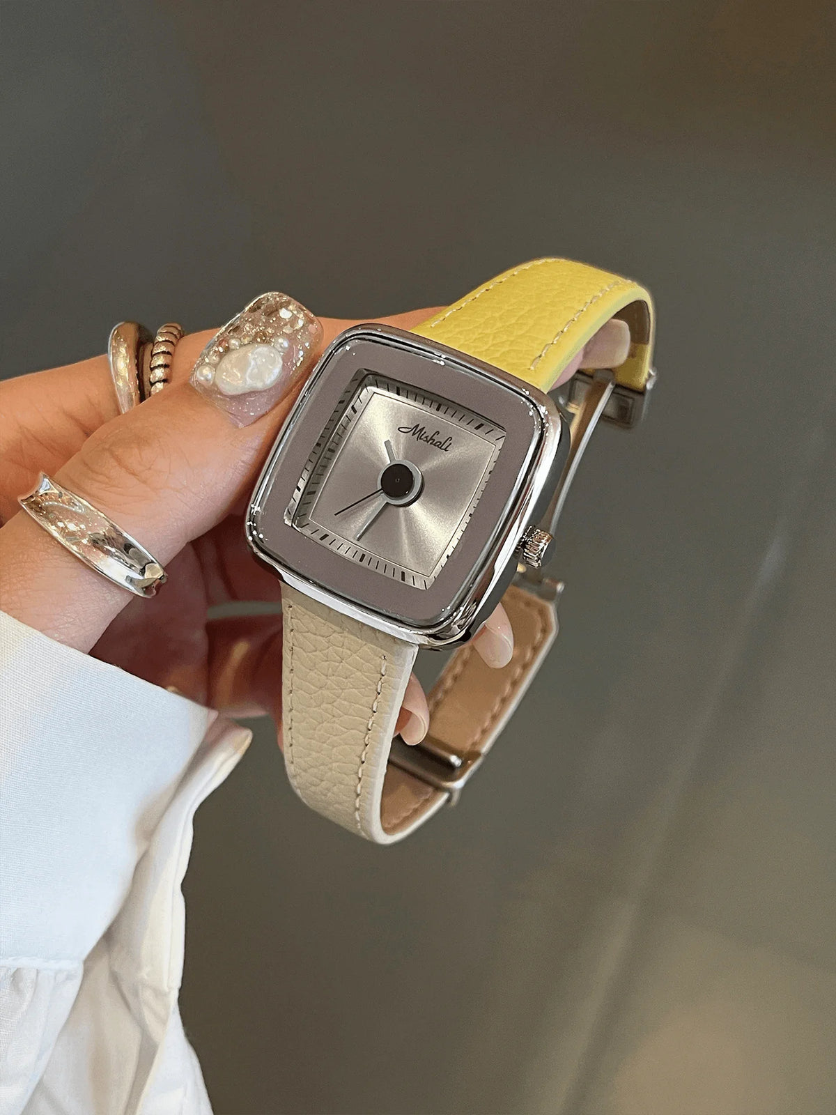 Vintage Leather Magnetic Clasp Watch
