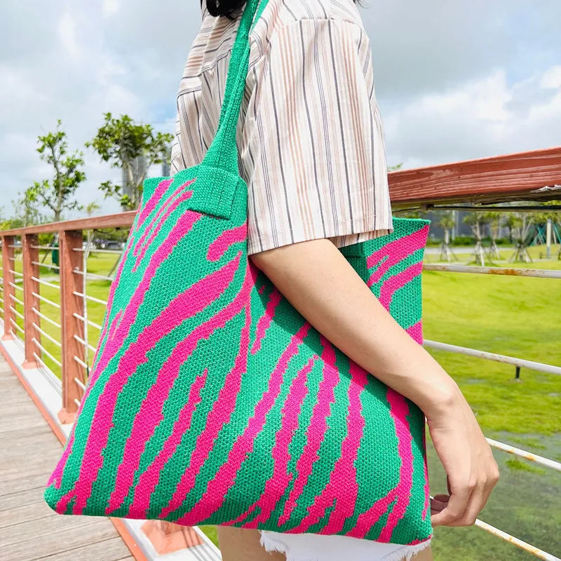 Bolso de ganchillo con estampado de cebra vintage