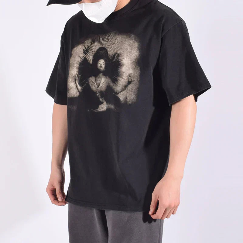 Vintage Porträtmuster Bedrucktes Schwarzes T-Shirt