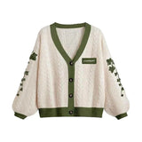 Grüner, bestickter Cardigan mit Knopfleiste
