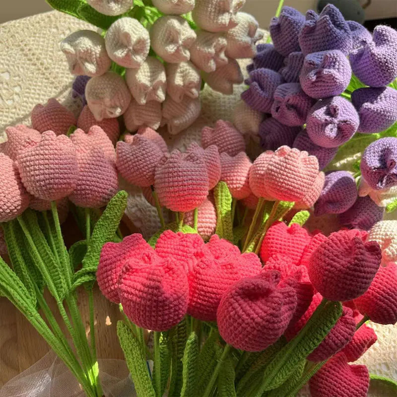 Gestrickter Rosen-Tulpen-Blumenstrauß für Hochzeiten