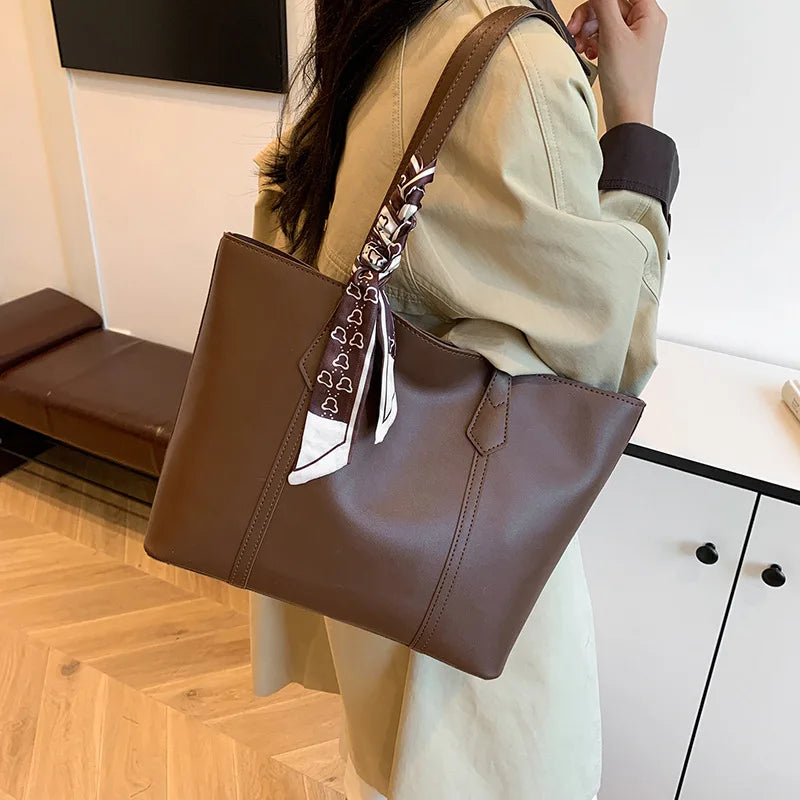 Fancy Corporate Girl Leather Shoulder Bag