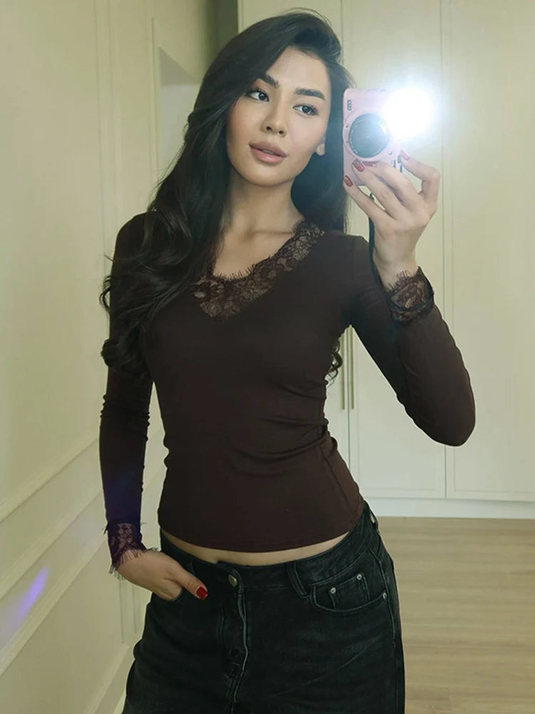 Casual V-neck Lace Splicing Top