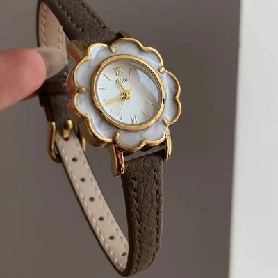 Vintage Flower Shape Leather Watch
