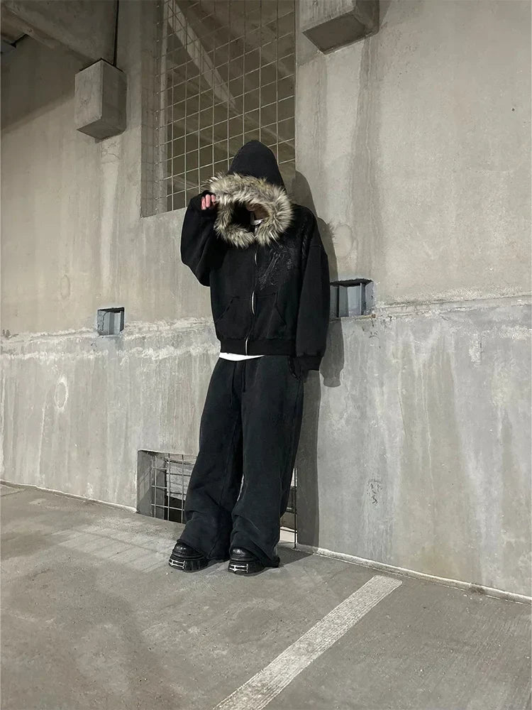 Sudadera con capucha y cuello de piel sintética