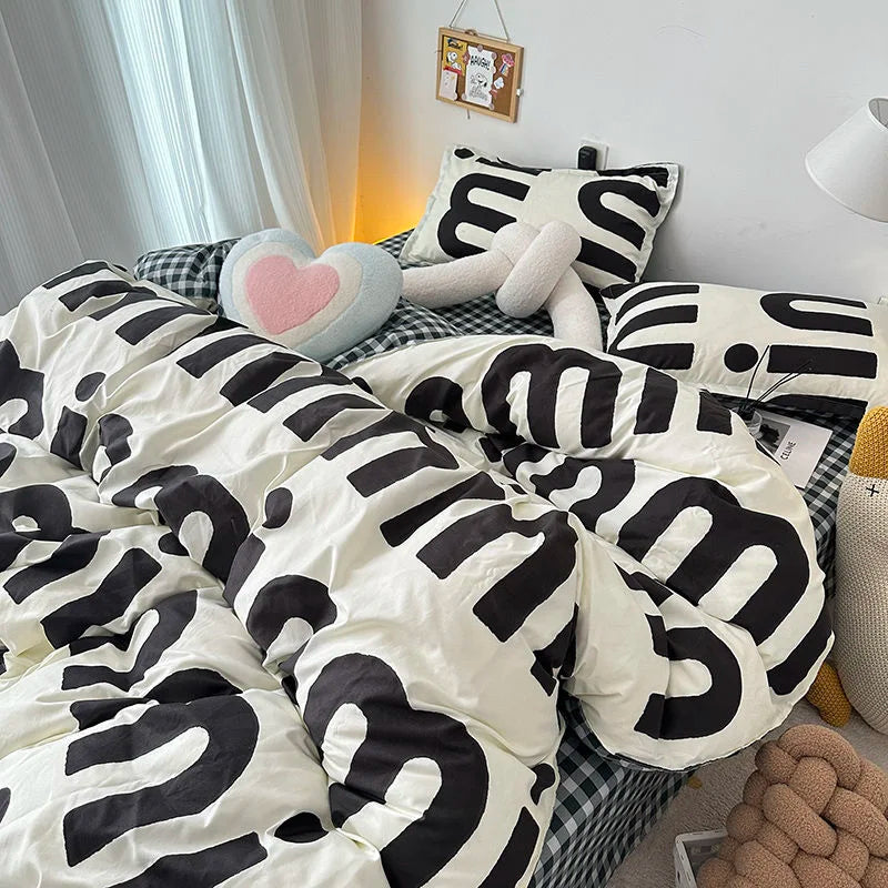 Korean Pink Letter Bedding Set