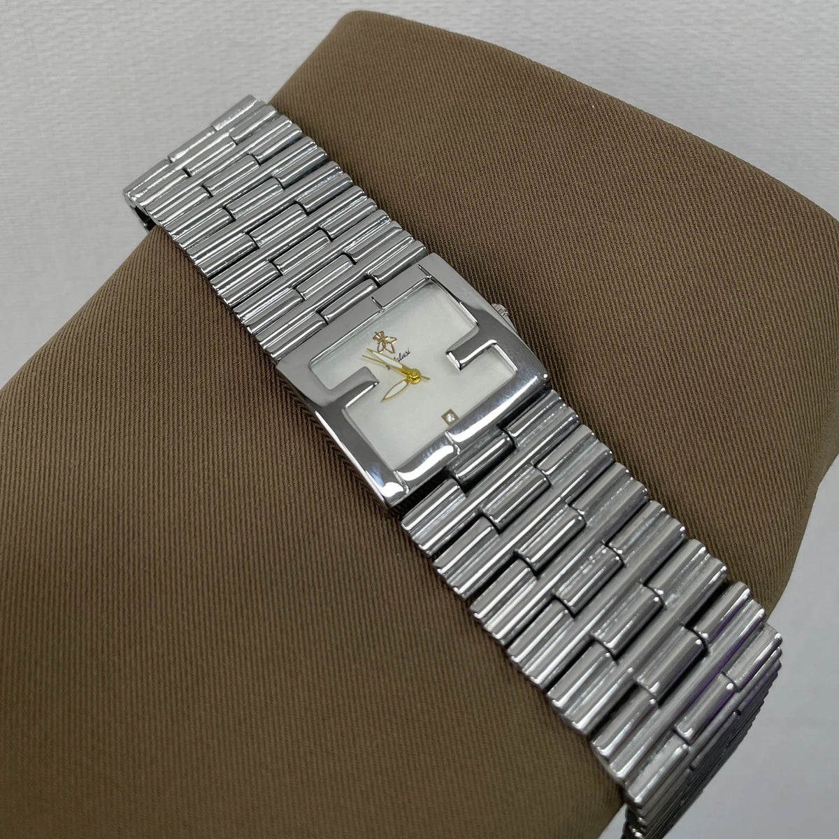 Y2K Stylish Women's Daily Watch