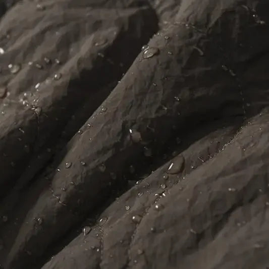 Wasserdichte leichte braune Pufferjacke
