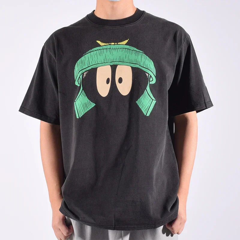 Camiseta negra coreana de estilo urbano vintage