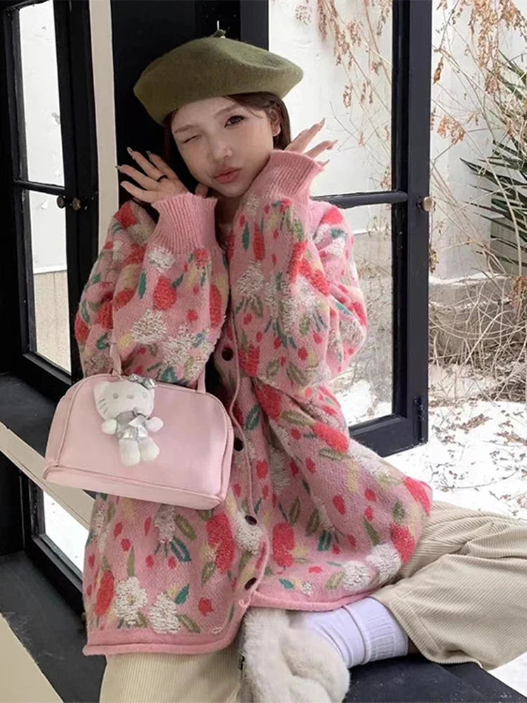 Soft Girl Knitted Buttoned Sweater